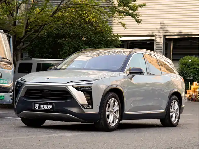 2021 Nio ES8