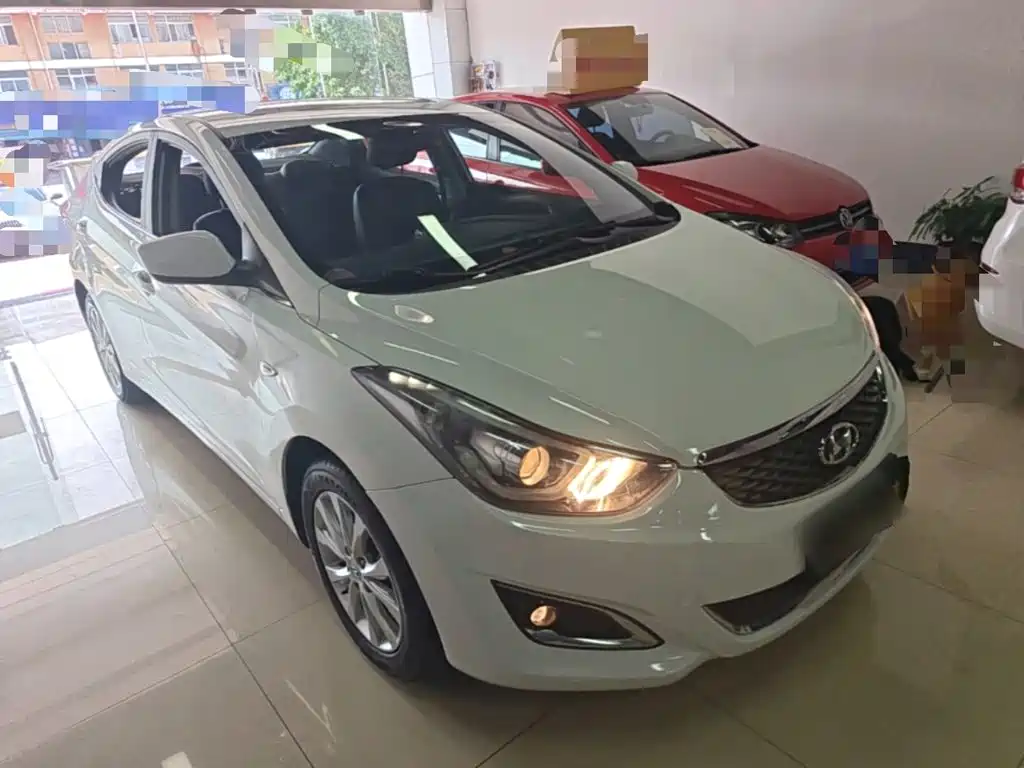 Hyundai Elantra Langdong — миниатюра 4