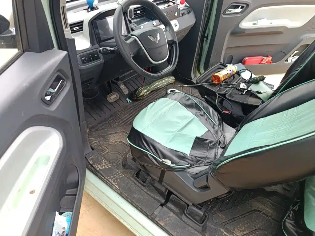 Wuling MINIEV — миниатюра 12