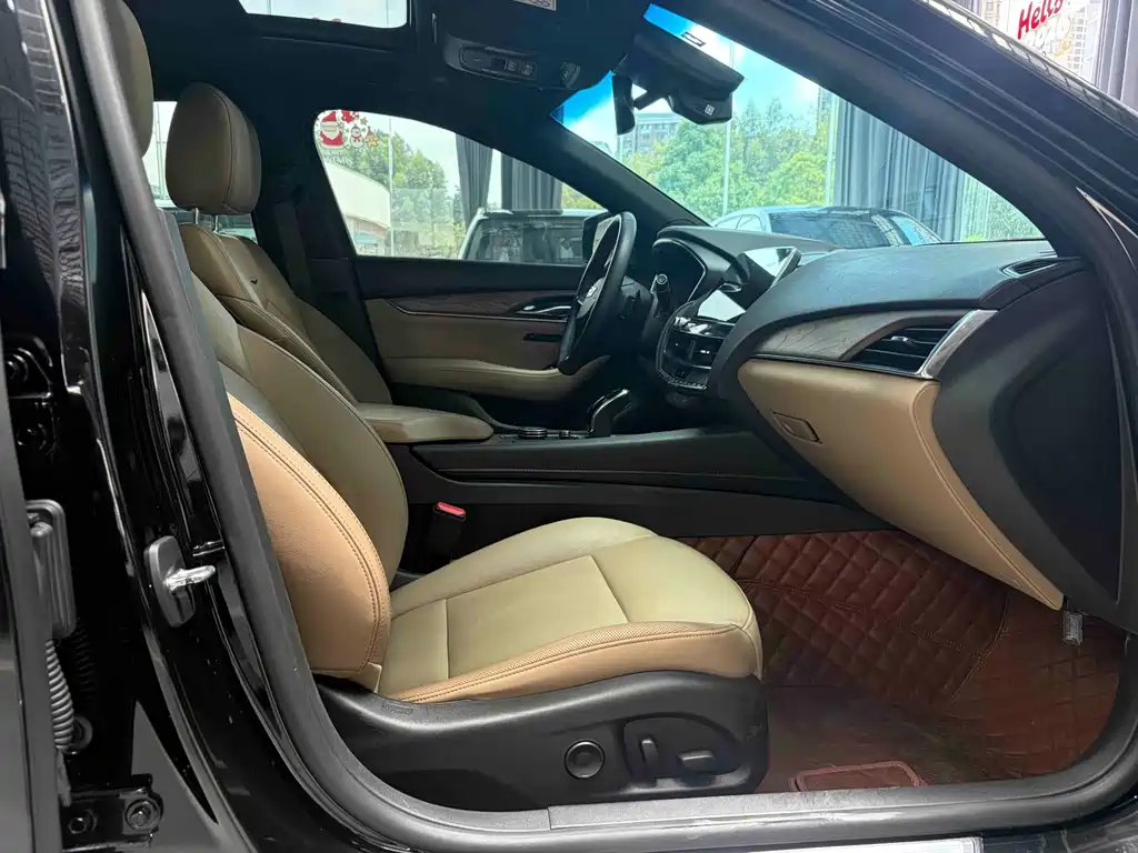 Cadillac CT5 — миниатюра 26
