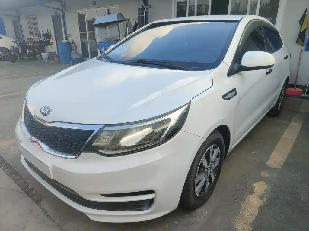 Kia K2