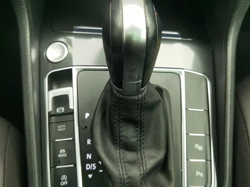 Volkswagen Golf Sportsvan — миниатюра 13