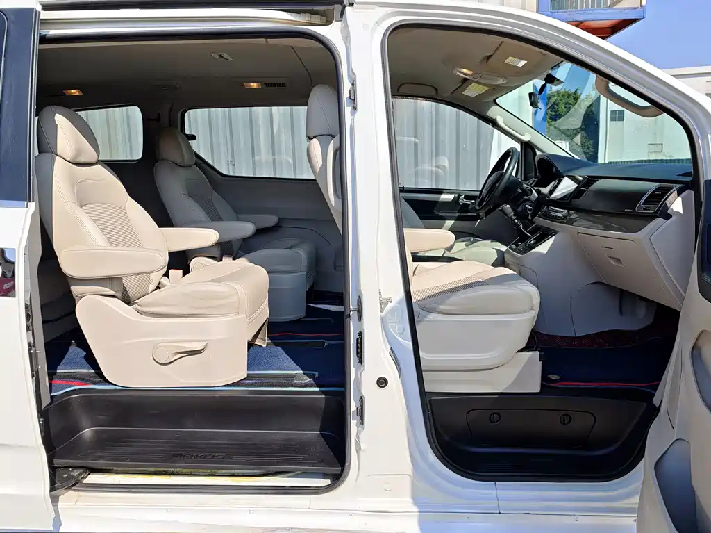 SAIC MAXUS CHASE G10