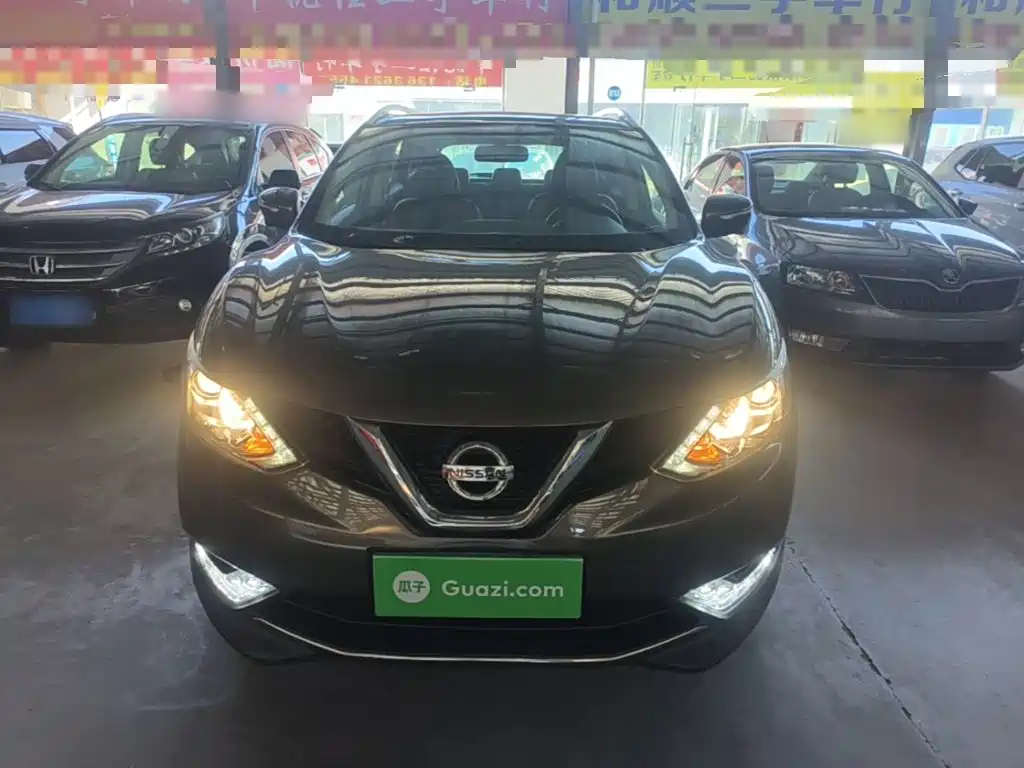 Nissan Qashqai — миниатюра 3