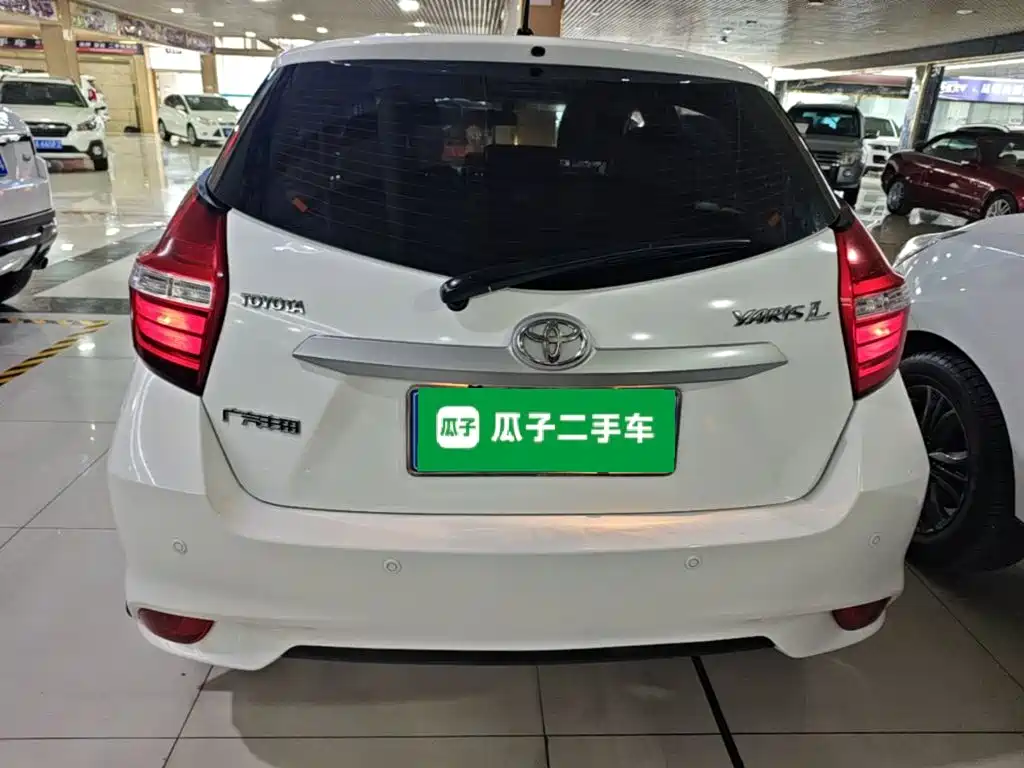 Toyota Yaris L — миниатюра 6