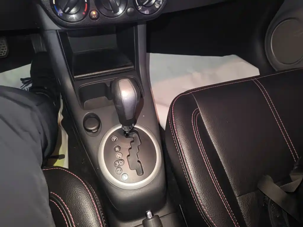 Suzuki Swift — миниатюра 14