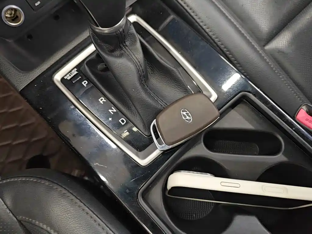 Hyundai Mistra — миниатюра 9