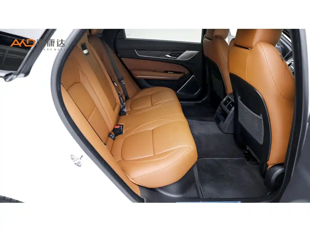 Jaguar XFL — миниатюра 8