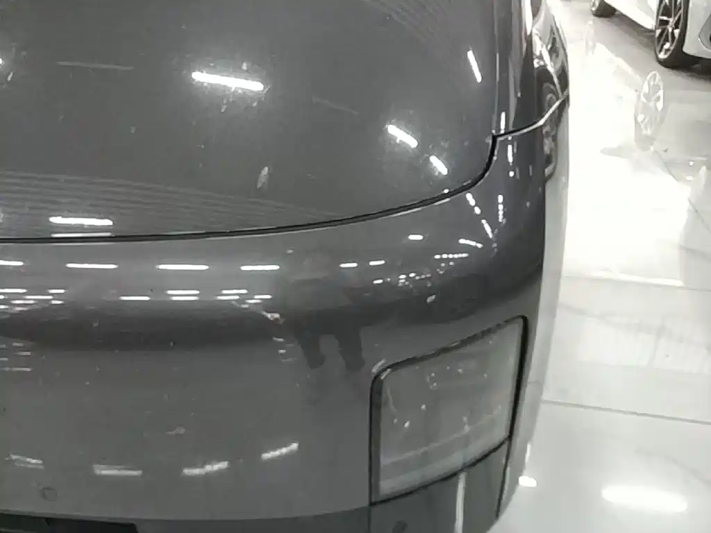 Li Auto Li MEGA — миниатюра 24