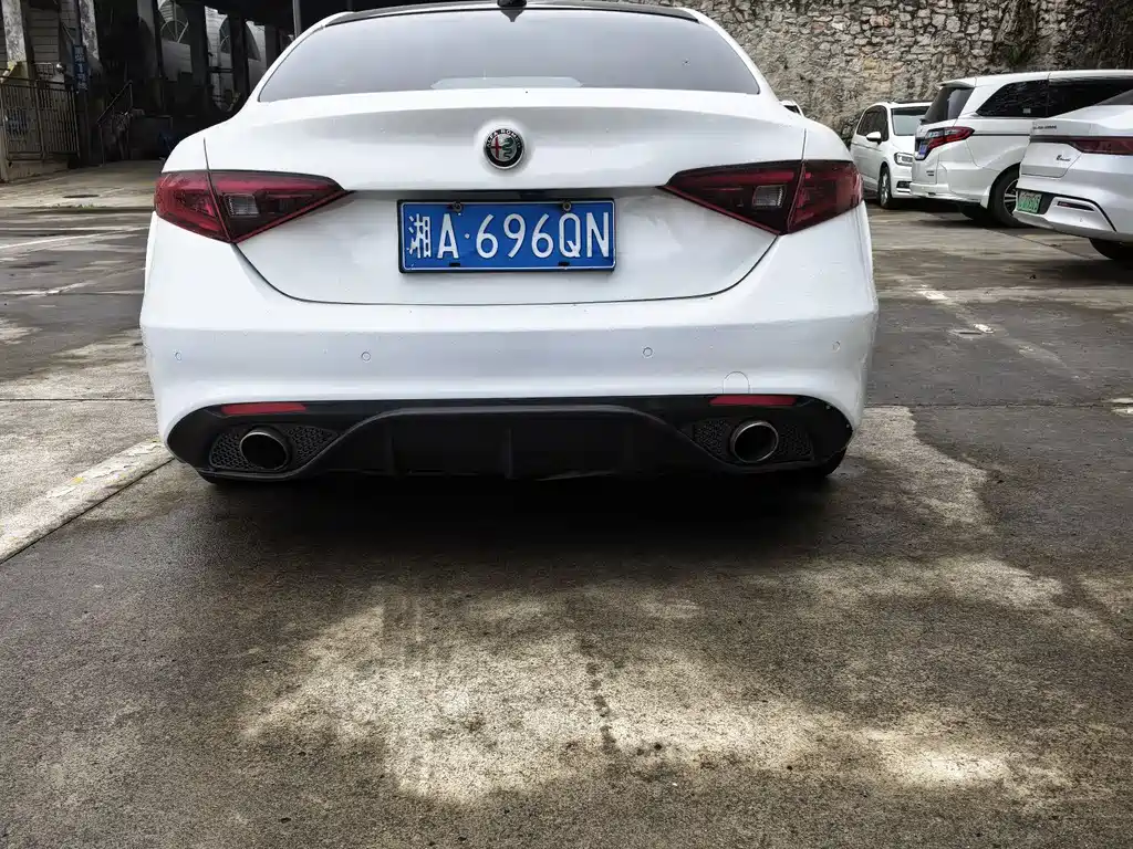 ALFA ROMEO GIULIA