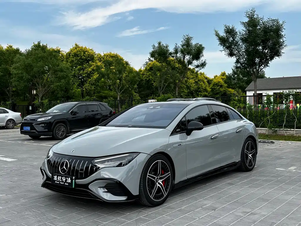 Mercedes-Benz EQE AMG