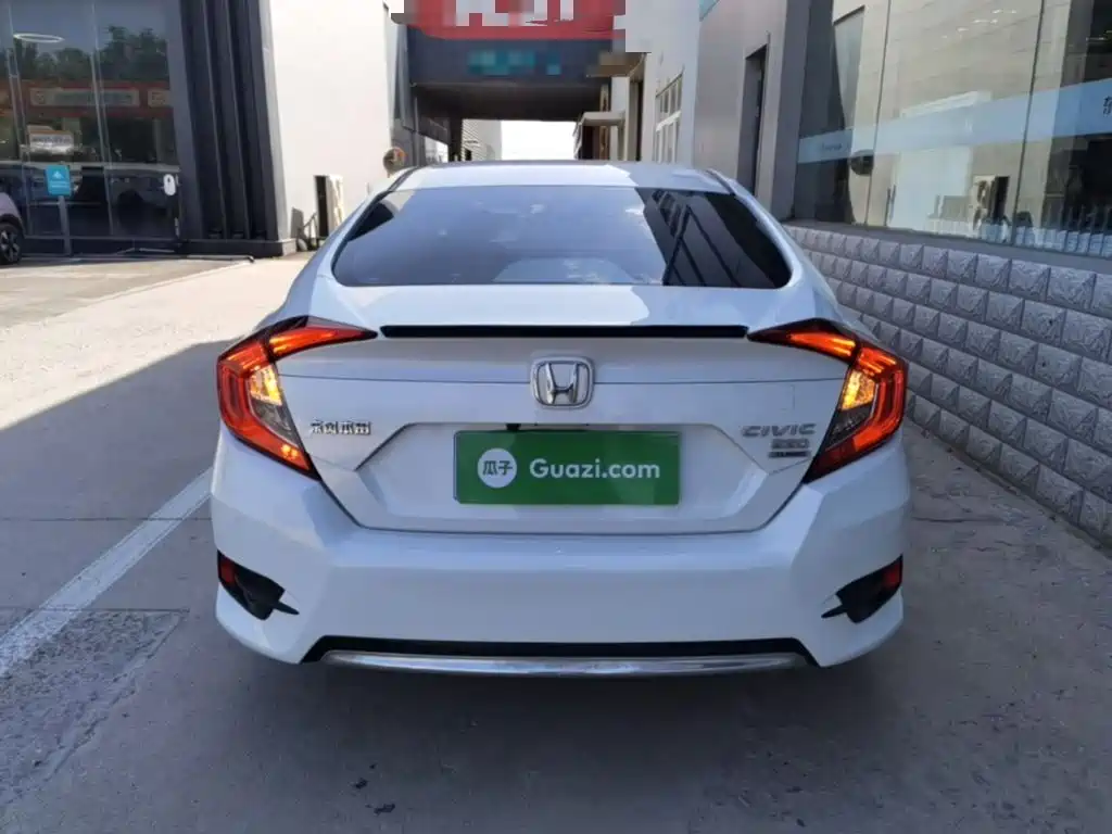 Honda Civic — миниатюра 6
