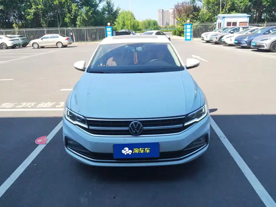 Volkswagen Bora — миниатюра 2