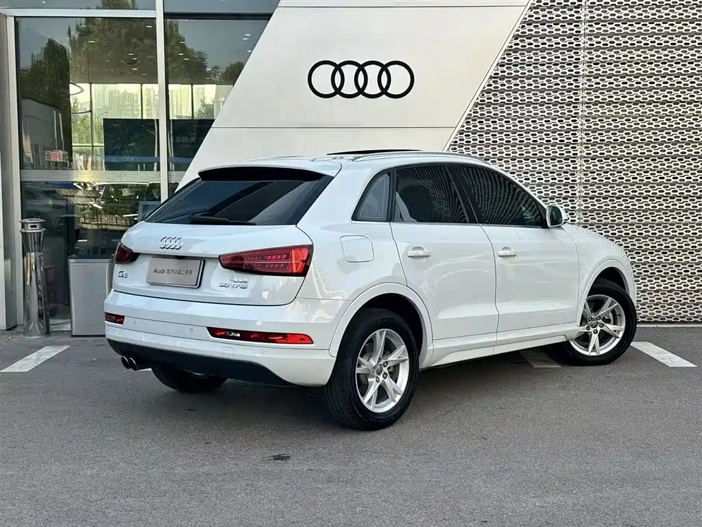Audi Q3 — миниатюра 4
