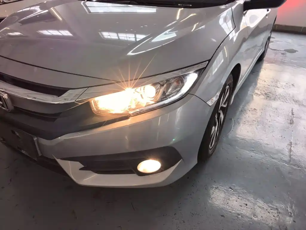 Honda Civic — миниатюра 24