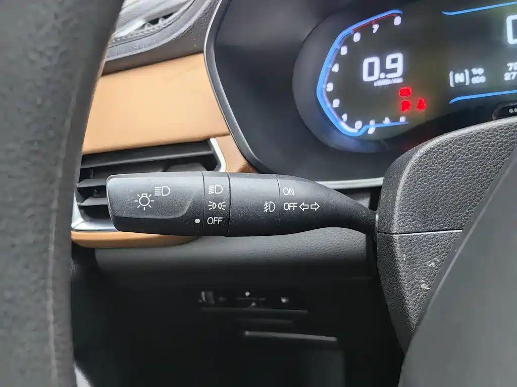 Wuling Hongguang S3 — миниатюра 21