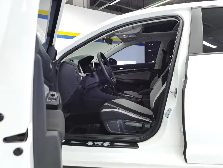 Volkswagen Bora — миниатюра 9