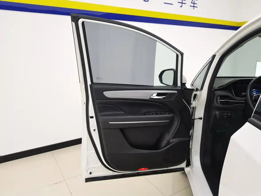 GAC Motor Trumpchi M6 — миниатюра 7