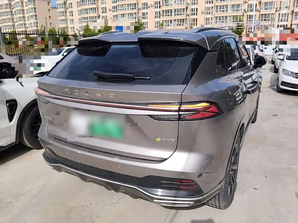 Roewe RX5 New Energy — миниатюра 7