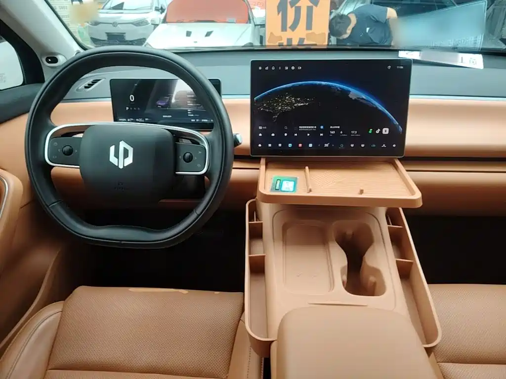 Leapmotor Leapmotor C16 — миниатюра 10