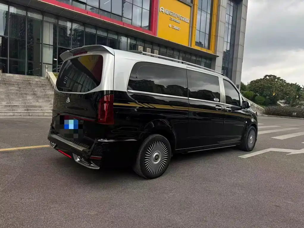 Mercedes-Benz Vito — миниатюра 5