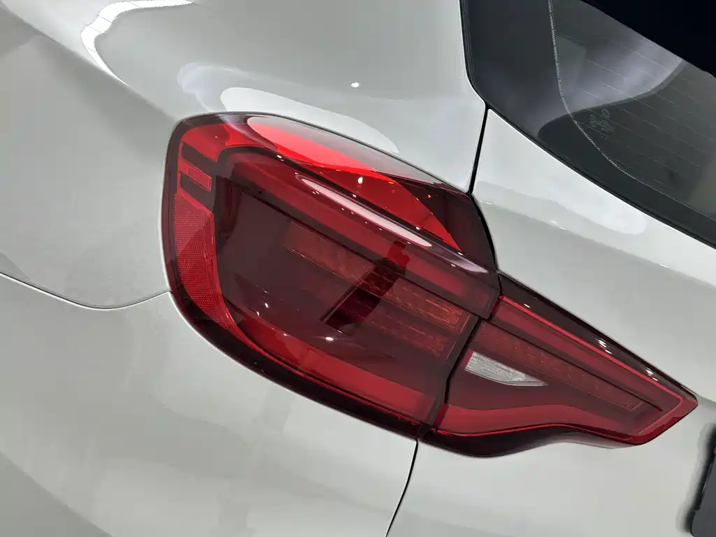 BMW X3 — миниатюра 21