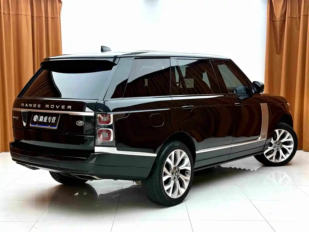 Land Rover Range Rover — миниатюра 4
