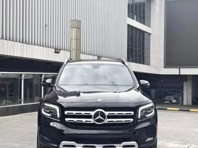 Mercedes-Benz GLB — миниатюра 2