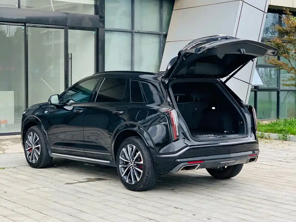 Cadillac XT5 — миниатюра 11