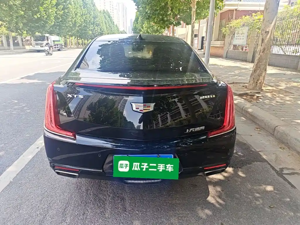 Cadillac XTS — миниатюра 6