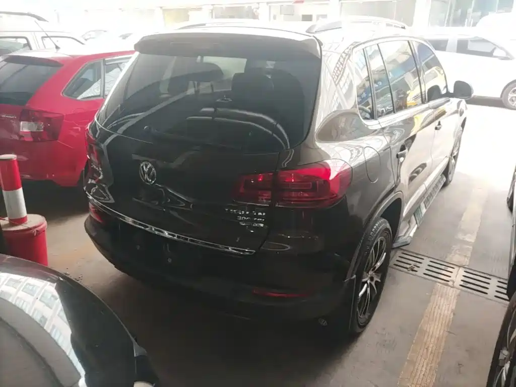 Volkswagen Tiguan — миниатюра 7