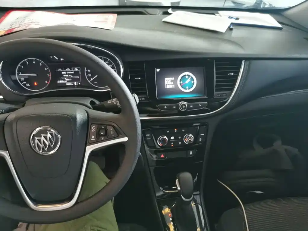 Buick Encore — миниатюра 10