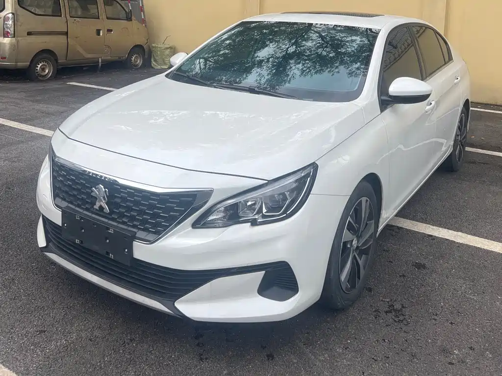 Купить Peugeot 408