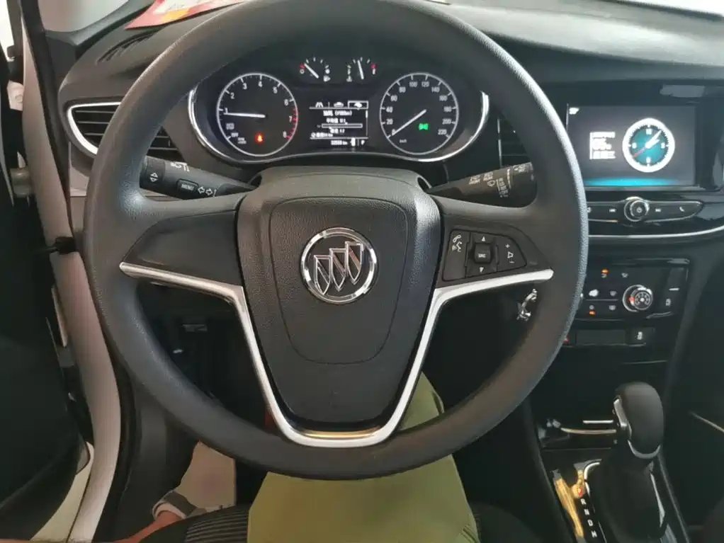 Buick Encore — миниатюра 11