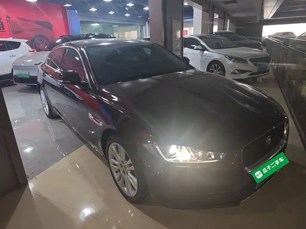Jaguar XEL — миниатюра 4