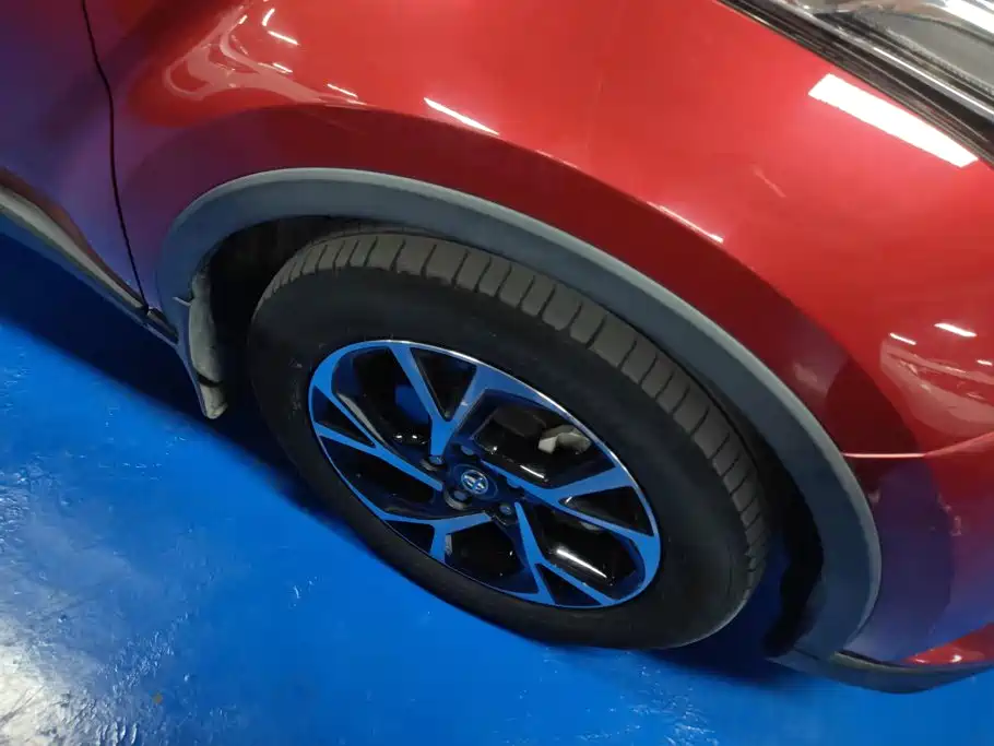 Toyota C-HR — миниатюра 6