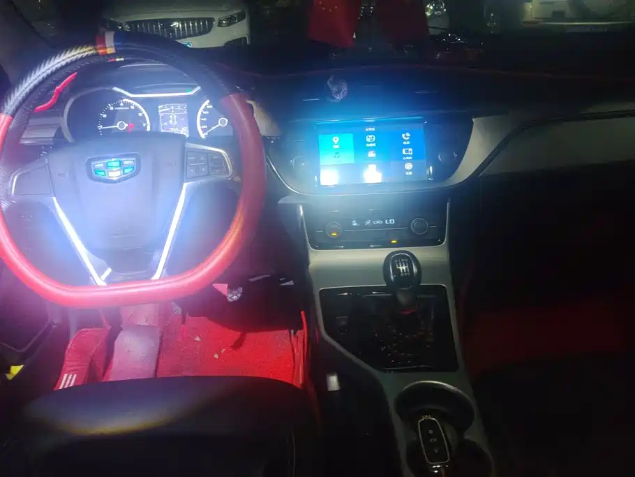 Geely Emgrand GL — миниатюра 12