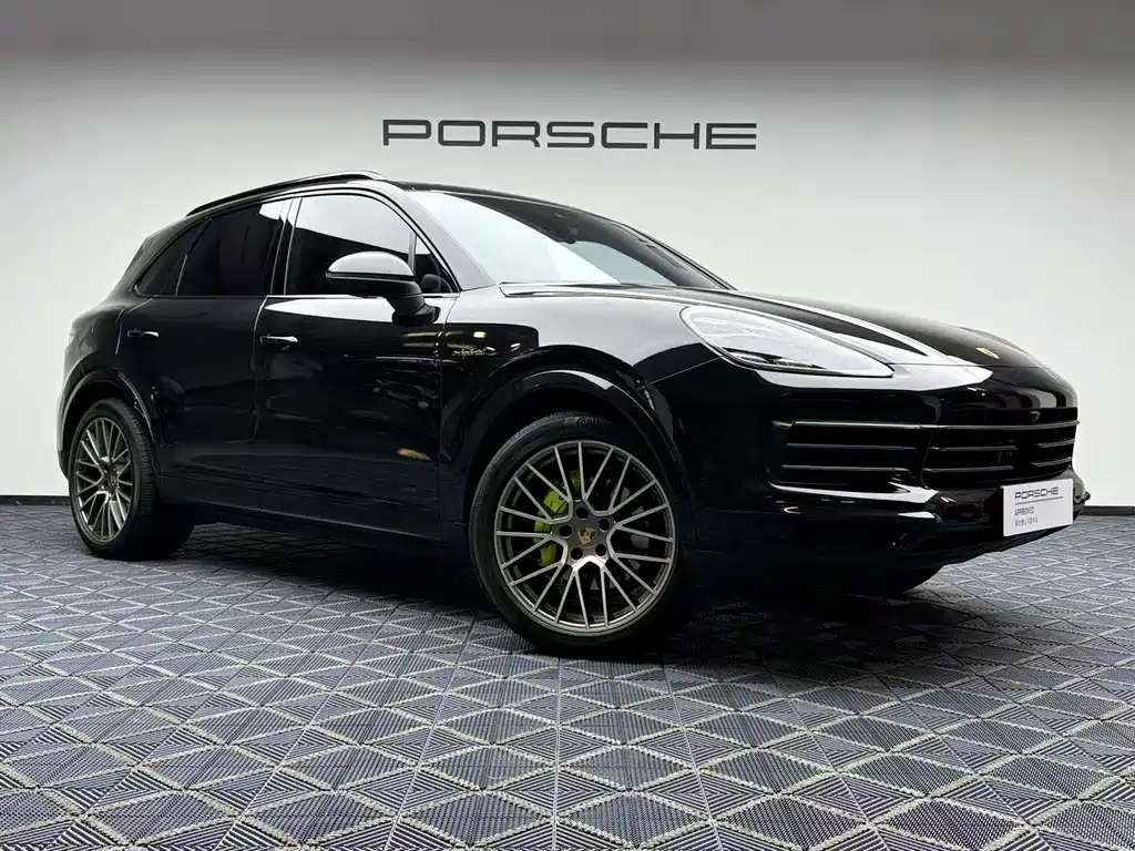 Porsche Cayenne Hybrid — миниатюра 2