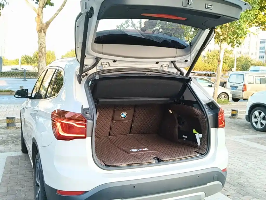 BMW X1 — миниатюра 19