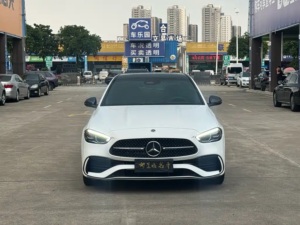 Mercedes-Benz C-Class — миниатюра 2