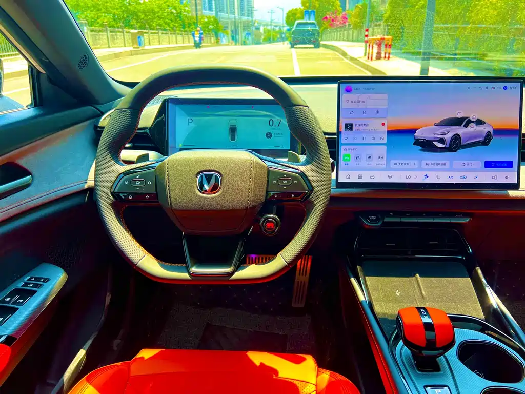 Changan UNI-V — миниатюра 13