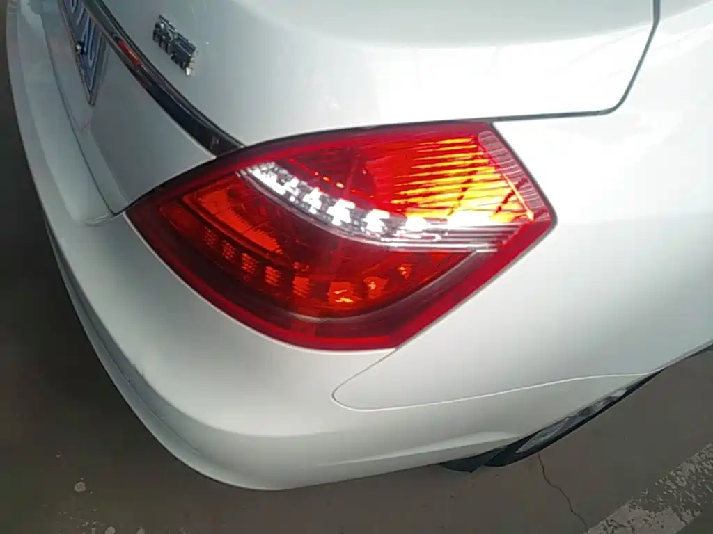 Geely Emgrand — миниатюра 8