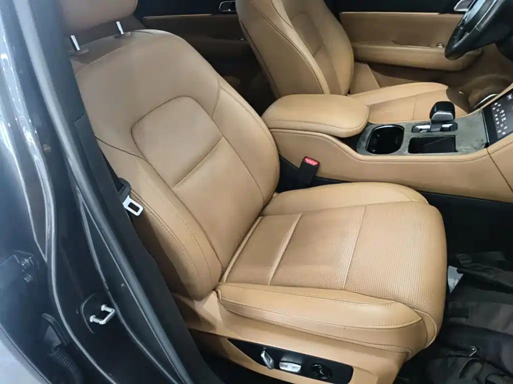 Li Auto Li ONE — миниатюра 25