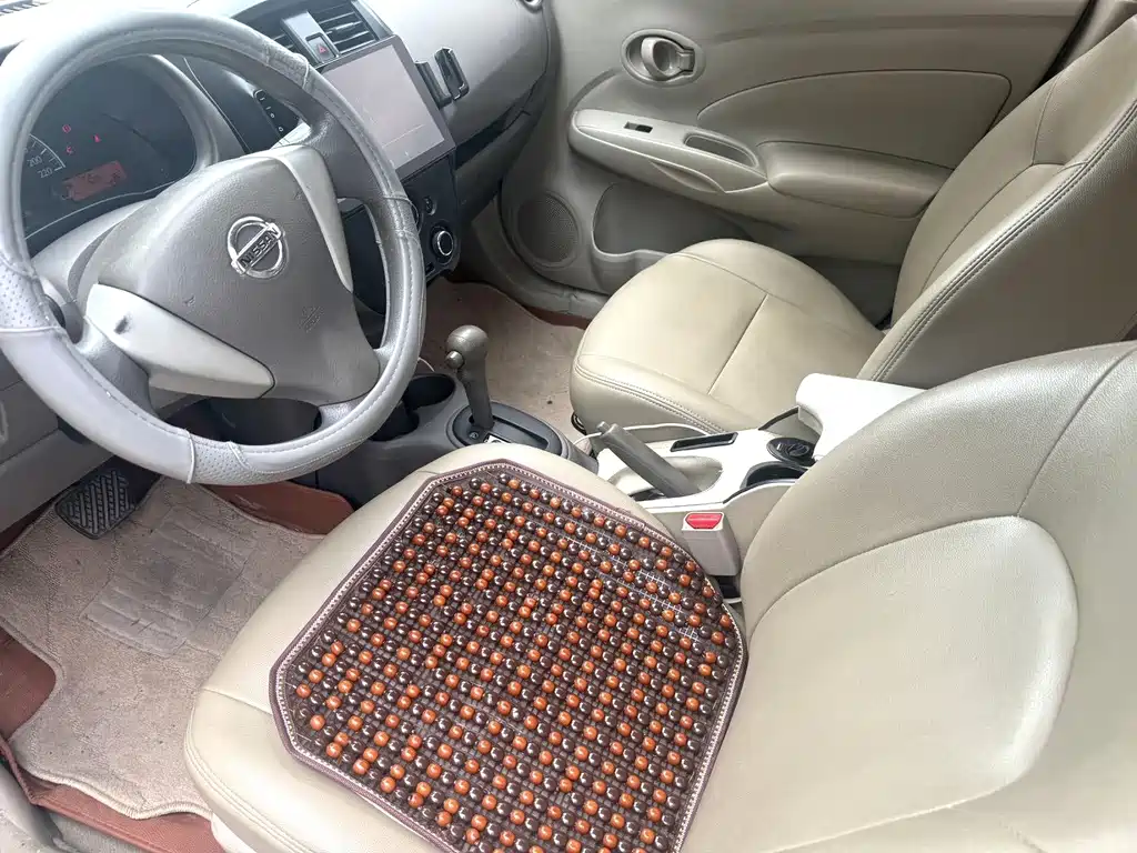 Nissan Sunny — миниатюра 10