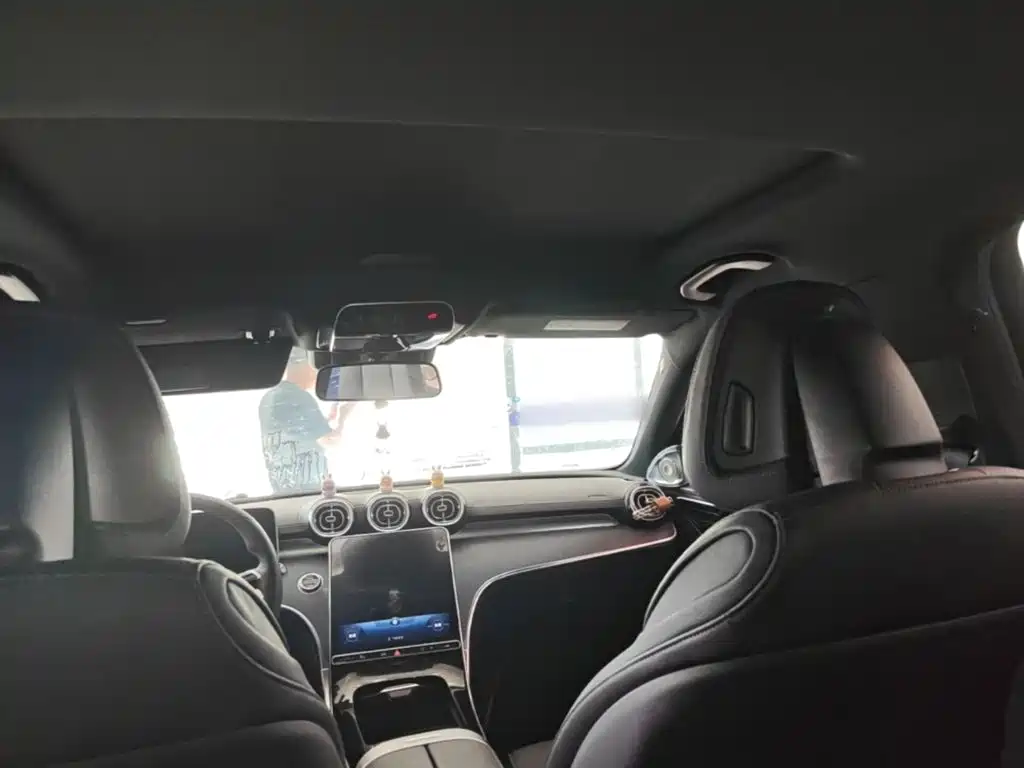 Mercedes-Benz C-Class — миниатюра 18
