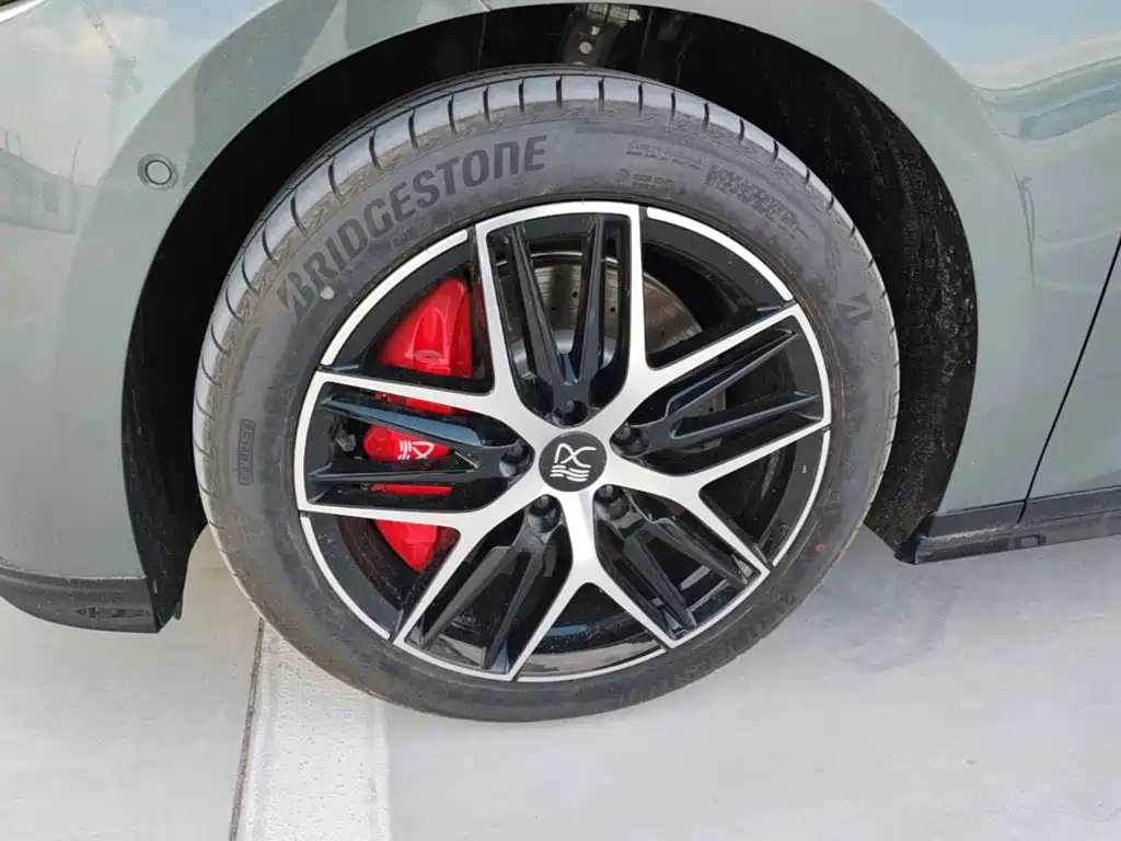 BYD Han L — миниатюра 23