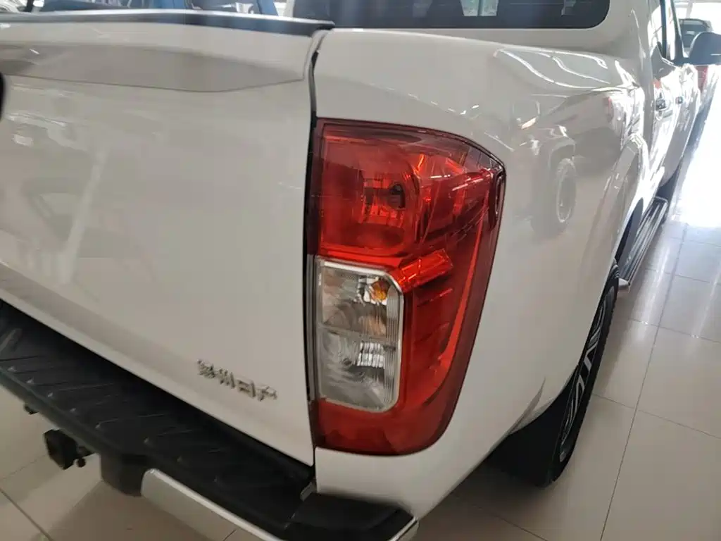 Nissan Navara — миниатюра 24