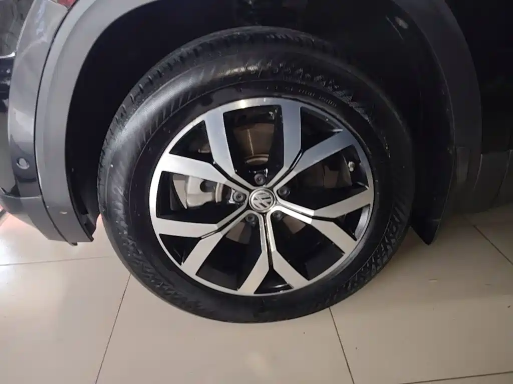 Volkswagen Teramont — миниатюра 23