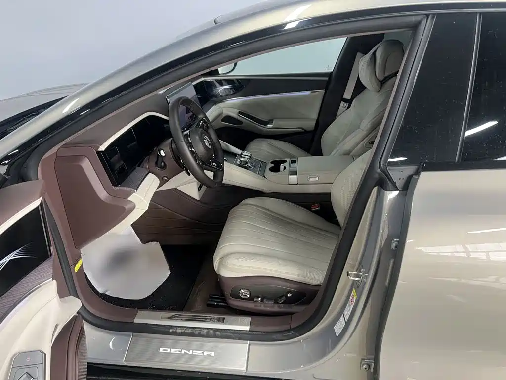 Denza Denza Z9GT — миниатюра 8