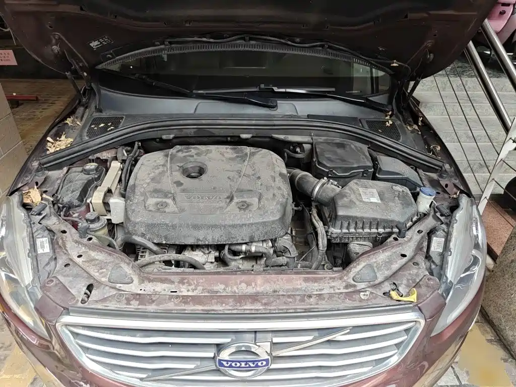 Volvo XC60 — миниатюра 11